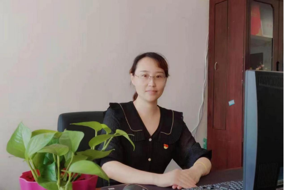 “兩優(yōu)一先”光榮譜|新的崗位，從“心”出發(fā)——優(yōu)秀共產(chǎn)黨員 梁麗麗